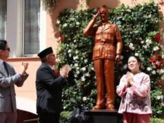 C’è una statua di Soekarno presso l’ambasciata indonesiana a Roma