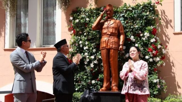 6a1daa6a82467-kbri-roma-meresmikan-patung-presiden-pertama-ri-soekarno_gemini_1265_711.jpg