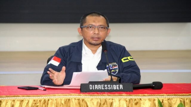 6a1e2f6272e73-direktur-reserse-siber-polda-jawa-tengah-kombes-pol-himawan-sutanto-saragih_gemini_1265_711.jpg