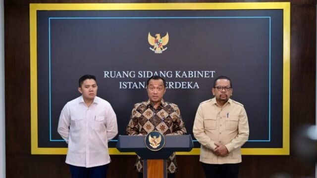 6a1eeea5b20e6-mensesneg-prasetyo-hadi-tengah_gemini_1265_711.jpg