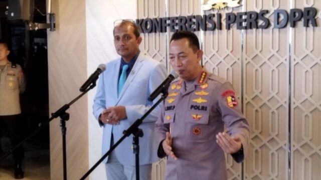 6a27ac02a0c57-wakil-menteri-hukum-eddy-hiariej-kiri-bersama-kapolri-jenderal-polisi-listyo-sigit-prabowo-kanan_gemini_1265_711.jpg