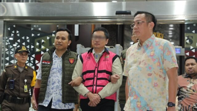 Tracce di Andri Mulyono, sospettato nel caso MBG, la cui azienda fornisce motocicli elettrici per 1,2 trilioni di IDR per BGN Tracce di Andri Mulyono, sospettato nel caso MBG, la cui azienda fornisce motocicli elettrici per 1,2 trilioni di IDR per BGN