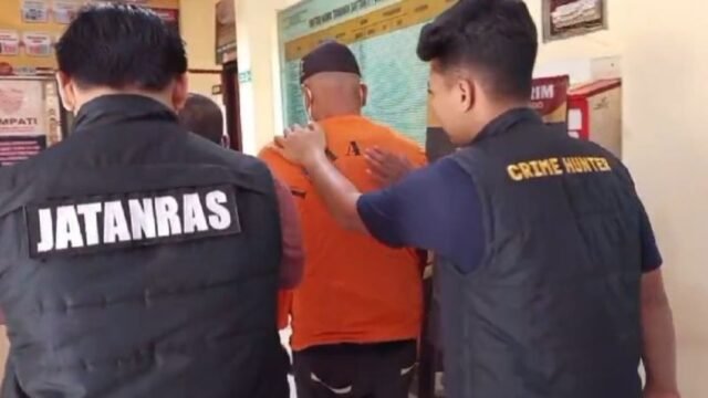 6a2e17440798c-satreskrim-polres-situbondo-jawa-timur-menangkap-dua-pelaku-tindak-pidana-di-pulau-bali_gemini_1265_711.jpg