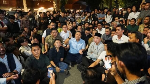 6a30977f5115a-wamentan-sudaryono-dan-menteri-atr-nusron-wahid-saat-menghadiri-diskusi-di-ugm_gemini_1265_711.jpg