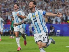 Sensazionale! Lionel Messi segna una tripletta ai Mondiali del 2026, la nazionale argentina batte l’Algeria 3-0