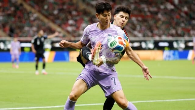 6a34c81214f61-striker-korea-selatan-son-heung-min-berduel-dengan-pemain-bertahan-meksiko-jorge-sanchez-di-piala-dunia-2026_gemini_1265_711.jpg