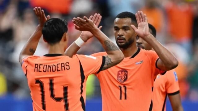 6a3703119b09d-tijjani-reijnders-dan-cody-gakpo-rayakan-gol-timnas-belanda_gemini_1265_711.jpg