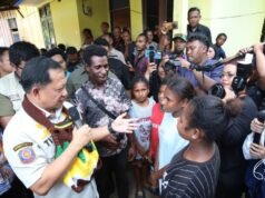 Il successore del programma del presidente, il ministro degli Affari interni esamina il programma BSPS a Jayapura
