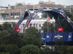 UFC Freedom 250 LIVE: Trump festeggia l’80esimo compleanno con l’accordo con l’Iran, lotta in gabbia alla Casa Bianca