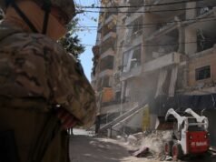 L’Iran ha lanciato missili contro Israele nel primo attacco di questo tipo dal cessate il fuoco di aprile