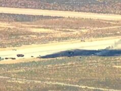 Il B-52 Stratofortress si schianta dopo il decollo in California