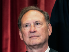 Giudice Alito: la cittadinanza per diritto di nascita è “grottesca”