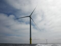 La cancellazione dei progetti di energia eolica da parte dell’amministratore Trump provoca turbolenze nel mondo degli affari
