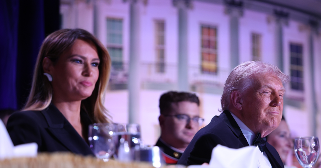 AP26116019869213-640x335.png