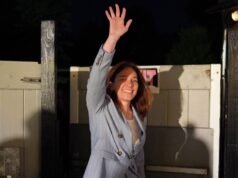 Rebecca Bennett vince le primarie democratiche del New Jersey, per affrontare l’alleato di Trump Kean