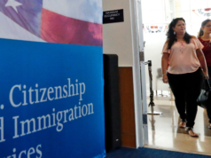 Il GOP guida i democratici di otto punti sull’immigrazione