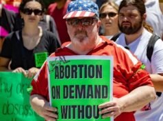 Sondaggio: la maggioranza dei democratici afferma che non dovrebbero esserci “restrizioni all’aborto”