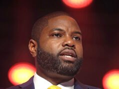 Byron Donalds ricorda il momento nel parcheggio di Cracker Barrel “dove ho dato la mia vita a Gesù Cristo”
