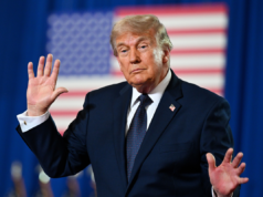 Trump annuncia cambiamenti per la cena dei corrispondenti della Casa Bianca