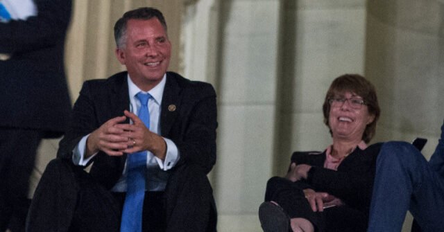 David-Jolly-and-Gwen-Graham-1-640x335.jpeg