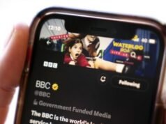 Il governo britannico fa pressione sui social media per rafforzare la BBC “affidabile”: rapporto