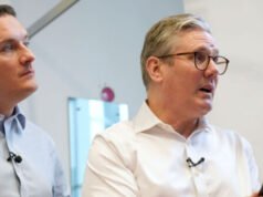 I messaggi diretti di Starmer si sono autodistrutti, lasciando lacune nei documenti di Mandelson