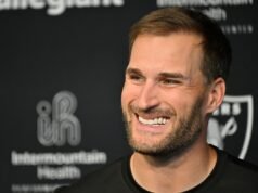 Il cervello di Kirk Cousins si spezza nel tentativo di comprendere la trama di “Love Island”