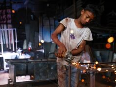 Un bambino su 17 lavora: ecco i settori che favoriscono il lavoro minorile