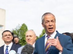 Farage chiede un’inchiesta trasversale sul “male unico” delle bande di adescatrici