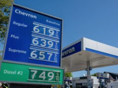 L’inflazione ha rallentato a maggio anche se il guadagno annuo è salito al 4,2%