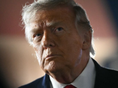 Gli Stati Uniti “devono” rispondere dopo che l’Iran ha abbattuto un elicottero dell’esercito americano vicino allo Stretto di Hormuz