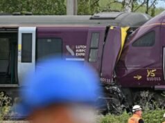 Nove in condizioni critiche dopo la collisione ferroviaria in Inghilterra