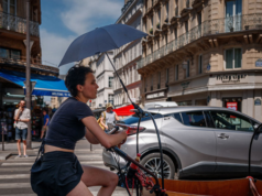 I socialisti di Parigi usano l’ondata di caldo come scusa per vietare l’alcol
