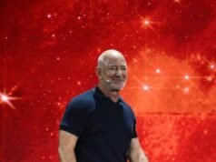 Jeff Bezos prevede che l’intelligenza artificiale creerà carenza di manodopera, non disoccupazione di massa