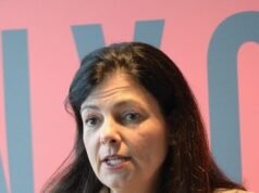 Il governatore repubblicano del New Hampshire pone nuovamente il veto sulla “legge sul bagno”.
