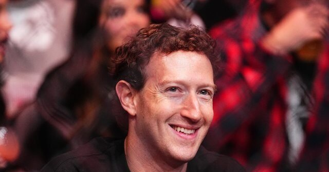 Mark-Zuckerberg-with-a-sly-smile-640x335.jpg