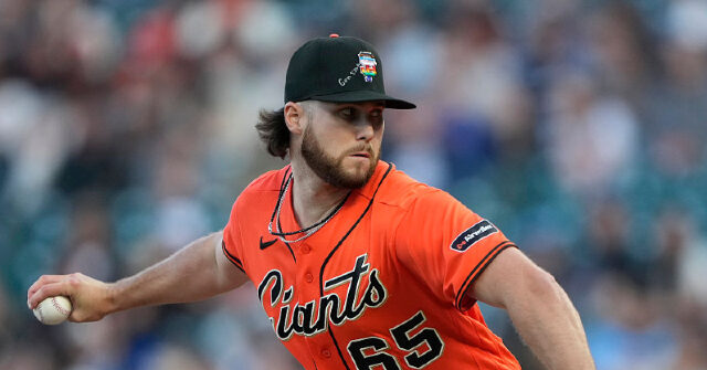 Thearon-W.-Henderson_Getty-Images-1-640x335.jpg