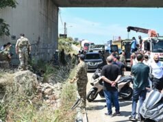 Gli attacchi israeliani uccidono nove persone in Libano e raggiungono la periferia di Beirut