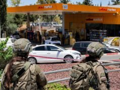 Un morto, cinque feriti in un attacco a fuoco in Israele: medici