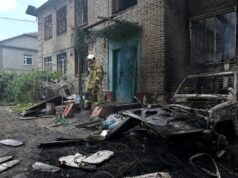 Tre morti mentre Ucraina e Russia si scambiano attacchi transfrontalieri