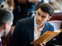 Luigi Mangione utilizzerà la difesa psichiatrica nel caso dell’omicidio dell’amministratore delegato della sanità