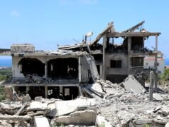 L’inviato americano si è diretto in Svizzera, gli attacchi israeliani sul Libano minacciano i colloqui