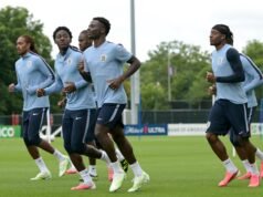 Il peso dei Tre Leoni: calcio, colonialismo, diaspora