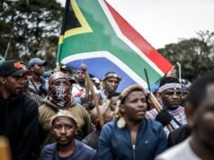 Il Sudafrica schiera la polizia mentre le proteste anti-immigrazione suscitano timori