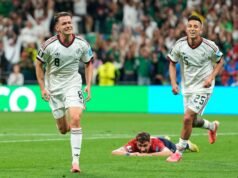 Il Messico trionfa 3-0 eliminando la Repubblica ceca e vincendo tutte e tre le partite della Coppa del Mondo