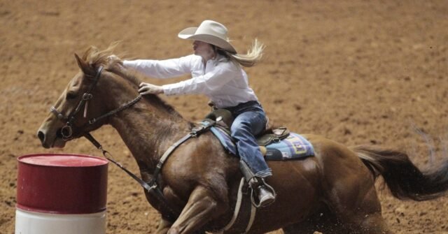 barrell-racing-1-640x335.jpg