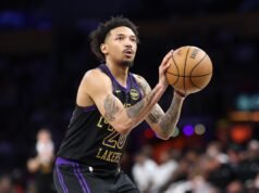 I Lakers rifiutano l’opzione per la squadra di Nick Smith Jr., rendendo la guardia free agent