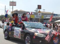 I funzionari di Los Angeles piovono ancora sulla parata del 4 luglio di Valley