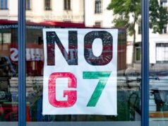 50.000 manifestanti del G7 hanno bloccato una grande città prima della visita di Trump al confine franco-svizzero