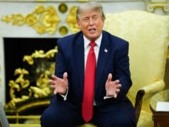 Trump afferma che l’Iran ha violato l’accordo di cessate il fuoco con uno “sciozzo” attacco di droni nello Stretto di Hormuz